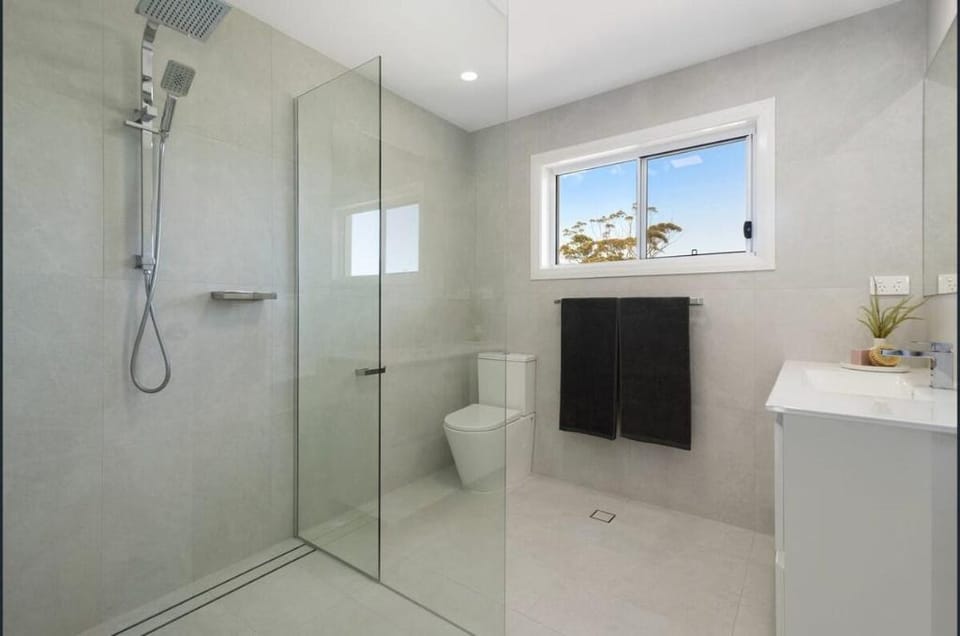 Luxury in dress circle location Vacation rental in Central Coast