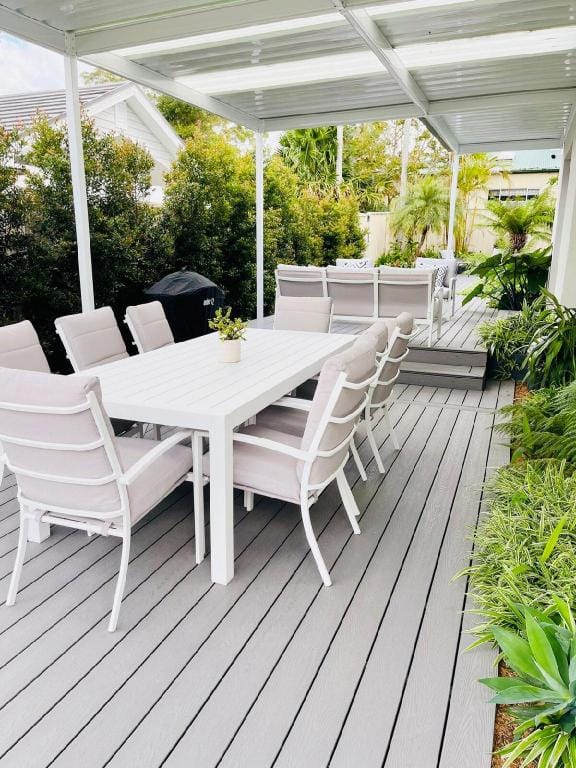 Luxury in dress circle location Vacation rental in Central Coast