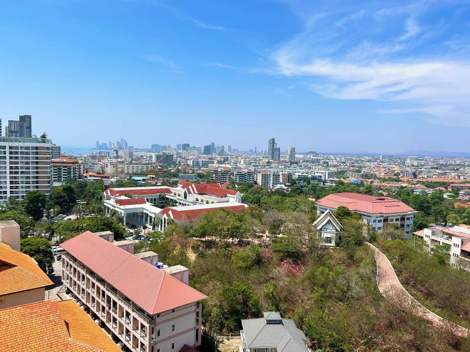 Grande Caribbean Condo Resort - One Bedroom by Bee Apartment in Pattaya City
