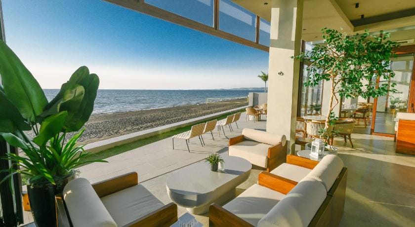 Tana Beach Villas Hotel in Calabarzon