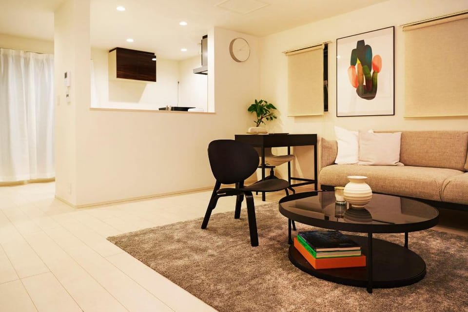 one stop to Shinjuku stylish 3BR villa Vacation rental in Shinjuku