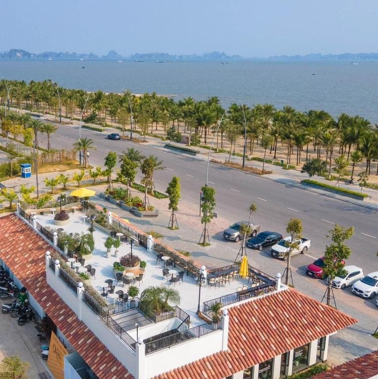 Sun Feria Ha Long - A Luxurious and Elegant Villa. Villa in Vietnam