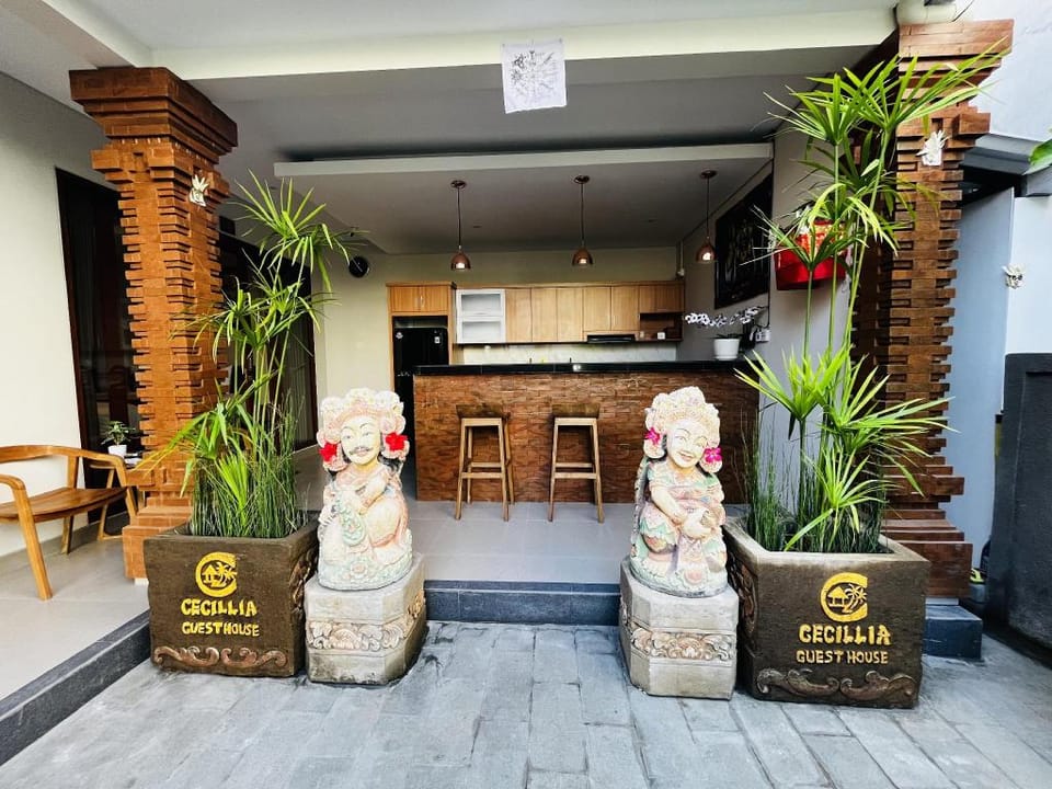Cecillia Guesthouse Canggu Hotel in North Kuta