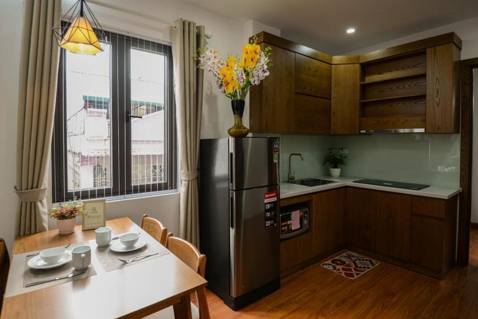 Mango Home - 2 bedroom 60 Linh Lang Apartment in Hanoi