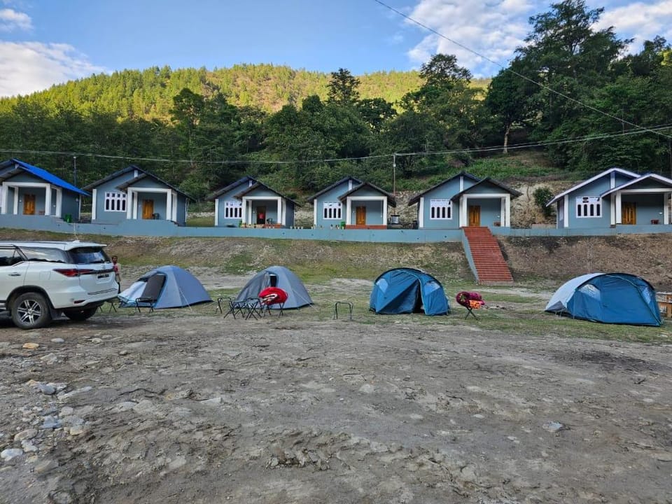 Encamp Dirang Valley Camp Vacation rental in India