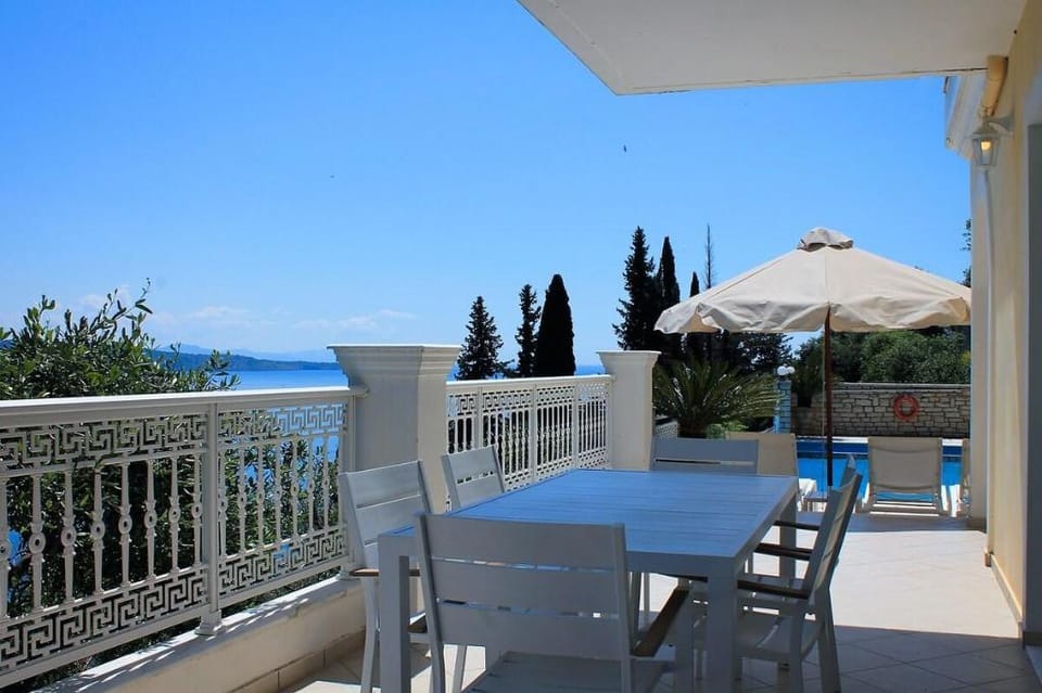 Magnificent villa with panoramic views of the sea Villa in Corfu, Greece