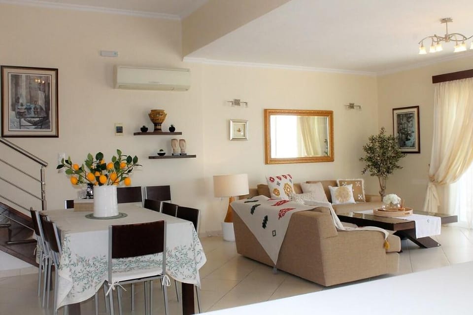 Magnificent villa with panoramic views of the sea Villa in Corfu, Greece