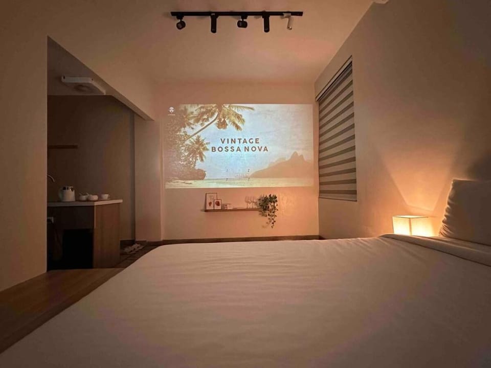 Minimalist bathtube room 603 Vacation rental in Hanoi