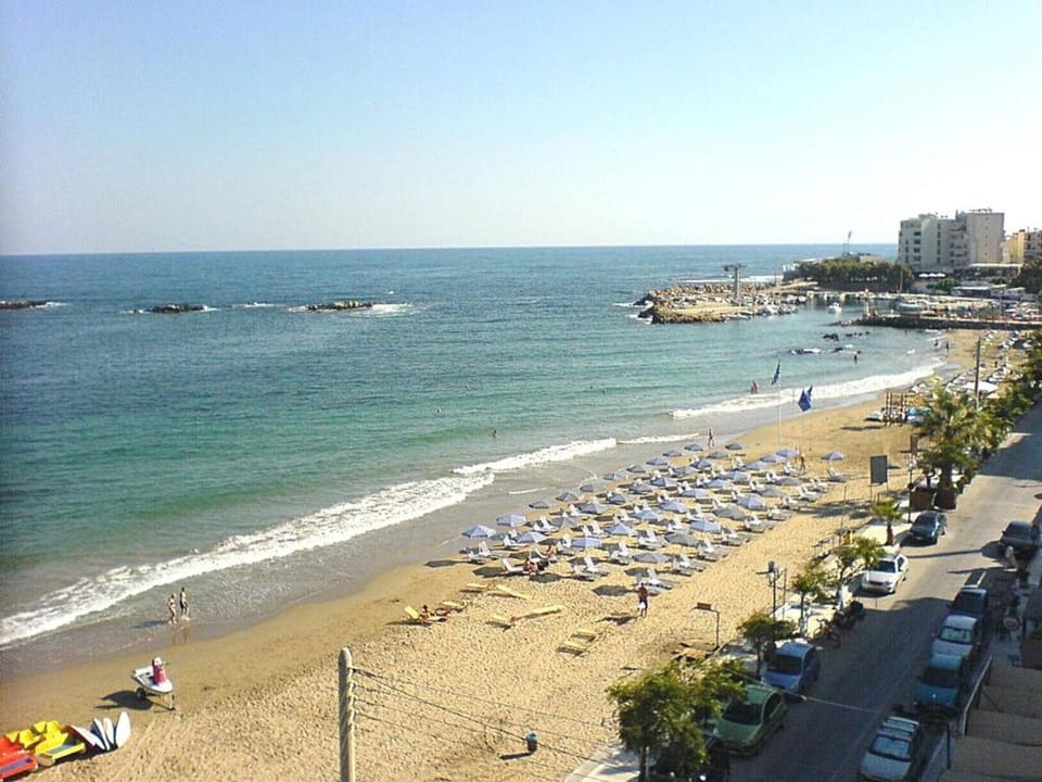 Pegasus Amazing Flat, 1,5min Walk To The Beach Lodge in Chania