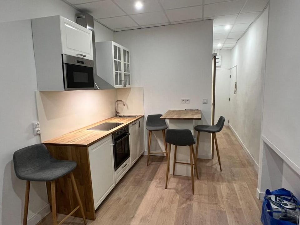 Studio Neuf Tout Equipé Centre-Ville #9 Apartment in Toulon