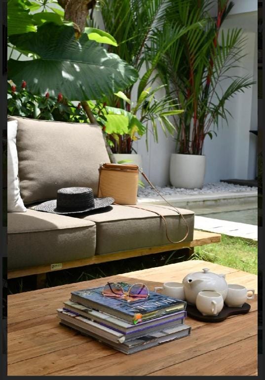 T Villa with Prime Location Villa in North Kuta