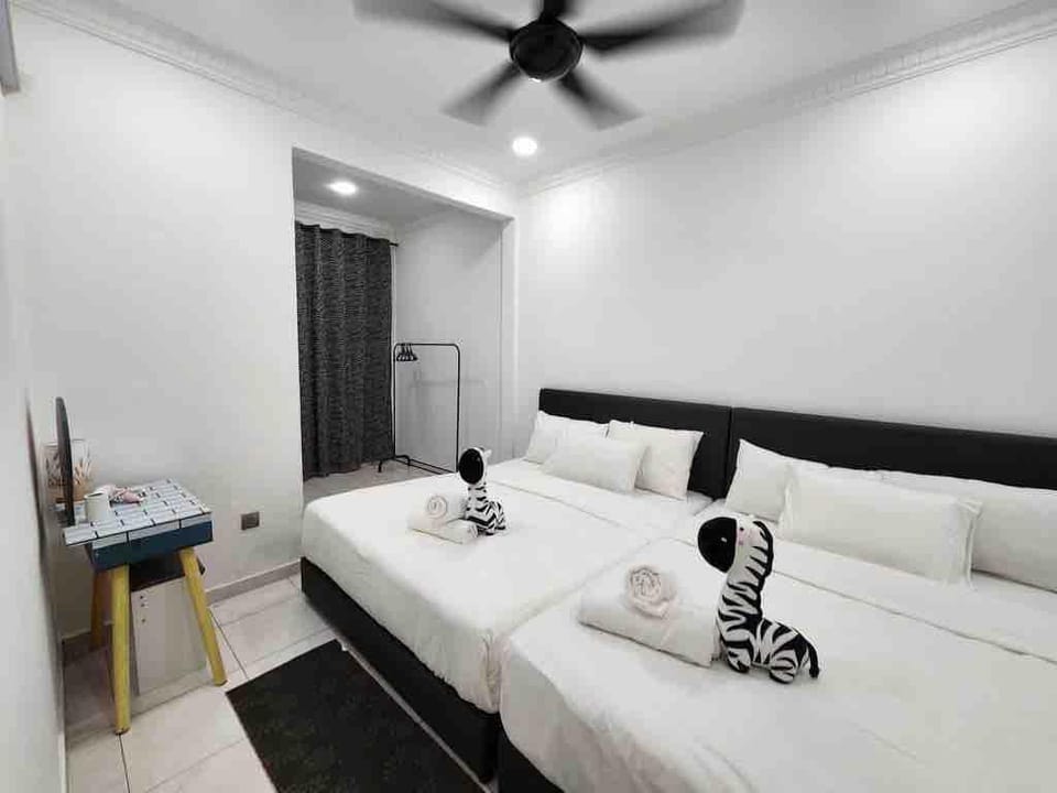 Cornerlot | Family suites BBQ | 8min to Midvalley Vacation rental in Johor Bahru