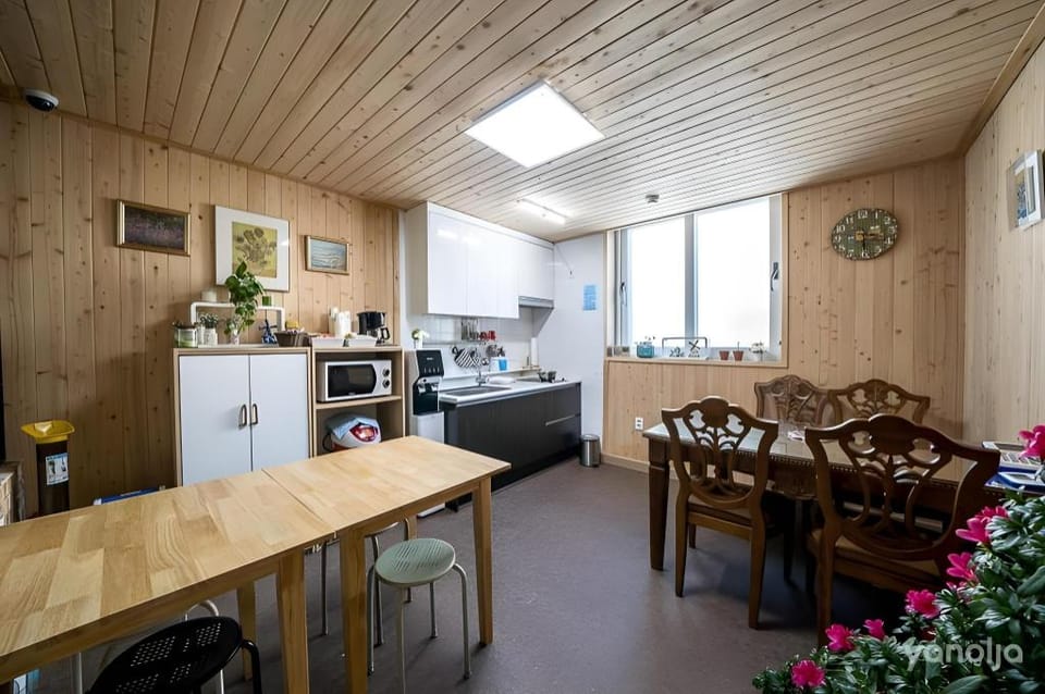 Odaesan Healing Town Starlight Bed and Breakfast in South Korea