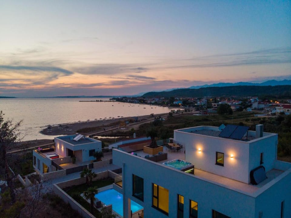 Villa Four Seasons Ljubac Villa in Zadar County