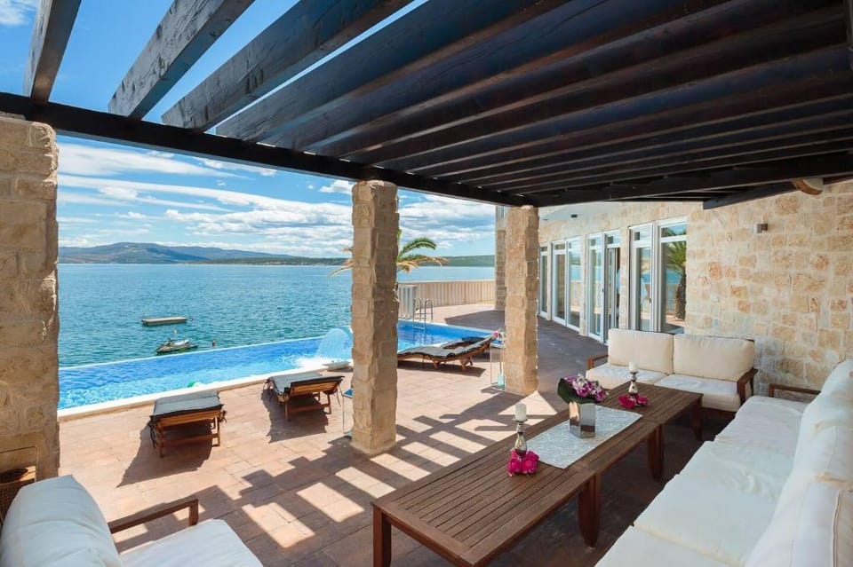 Villa Cama Posedarje Villa in Šibenik-Knin County, Croatia