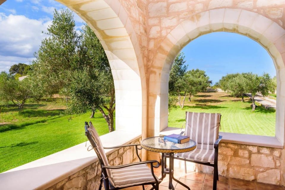 Villa Ostria Near Georgioupolis - 3bd 2ba Apartment in Crete