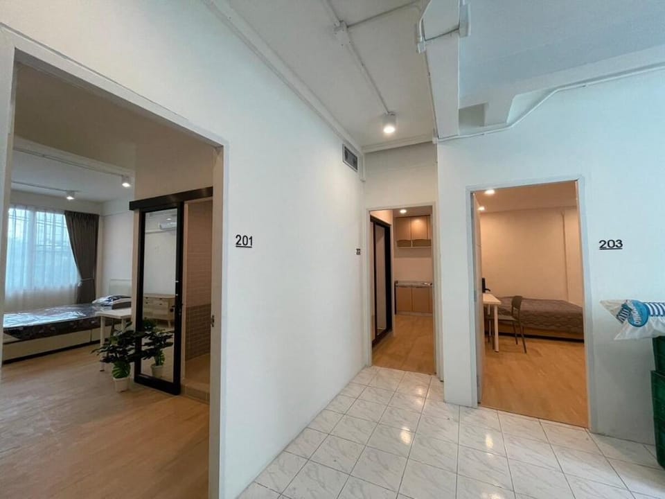33 Avenue Apartment in Bangkok