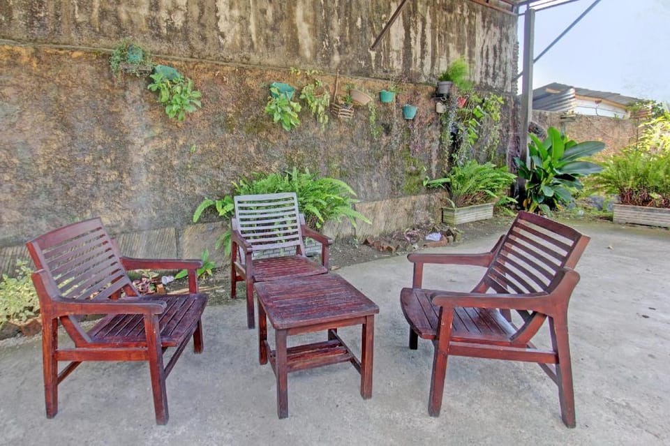 OYO 92624 Stone Homestay Hotel in West Nusa Tenggara, Indonesia