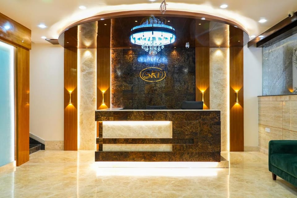 Sri Krishna Inn - Kempegowda Airport Bangalore Hotel in Tamil Nadu