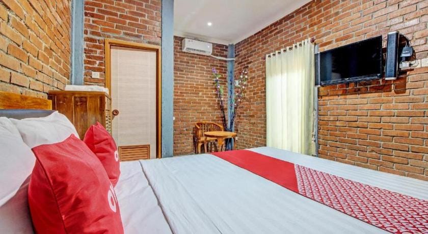 OYO 92606 Djoglo Boto Homestay Syariah Hotel in Yogyakarta