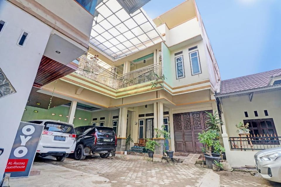 Hotel O Al-razzaq Guest House Hotel in Indonesia