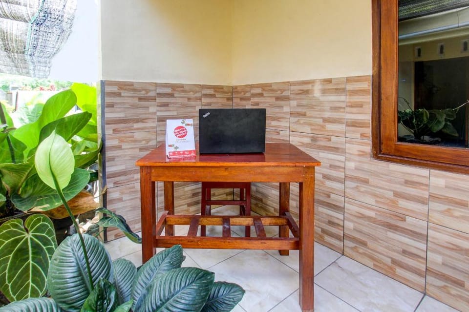 Hotel O Inn Homestay Hotel in Lingsar