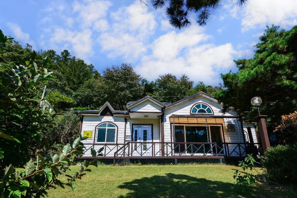 Giltara HaengWoon Pension Bed and Breakfast in Gyeonggi-do