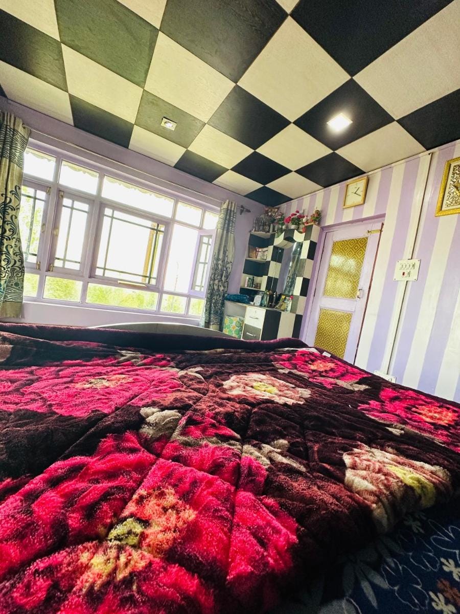 Sheen Homestay Vacation rental in India