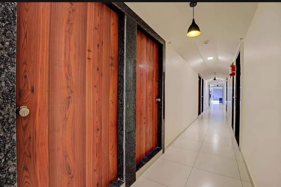 Hotel Alexa - Satellite Prahladnagar, Ahmedabad Hotel in Ahmedabad