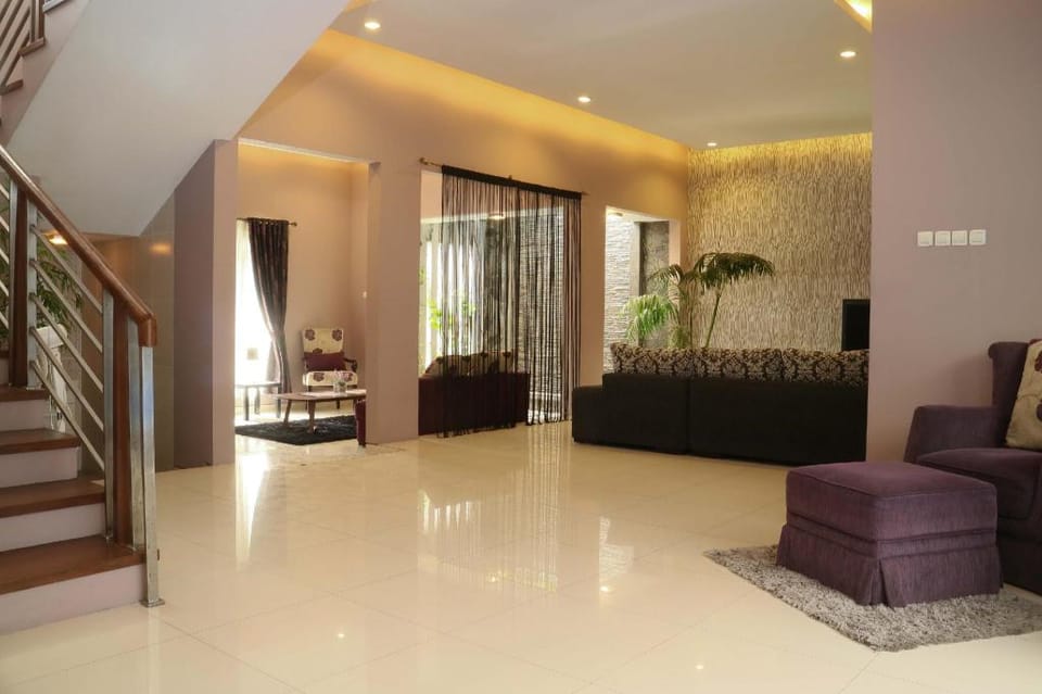 Rumah Teteh - Plemburan Hotel in Special Region of Yogyakarta