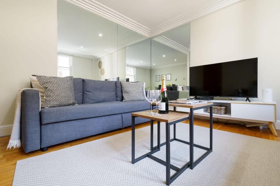 London High Apartment in City of Westminster