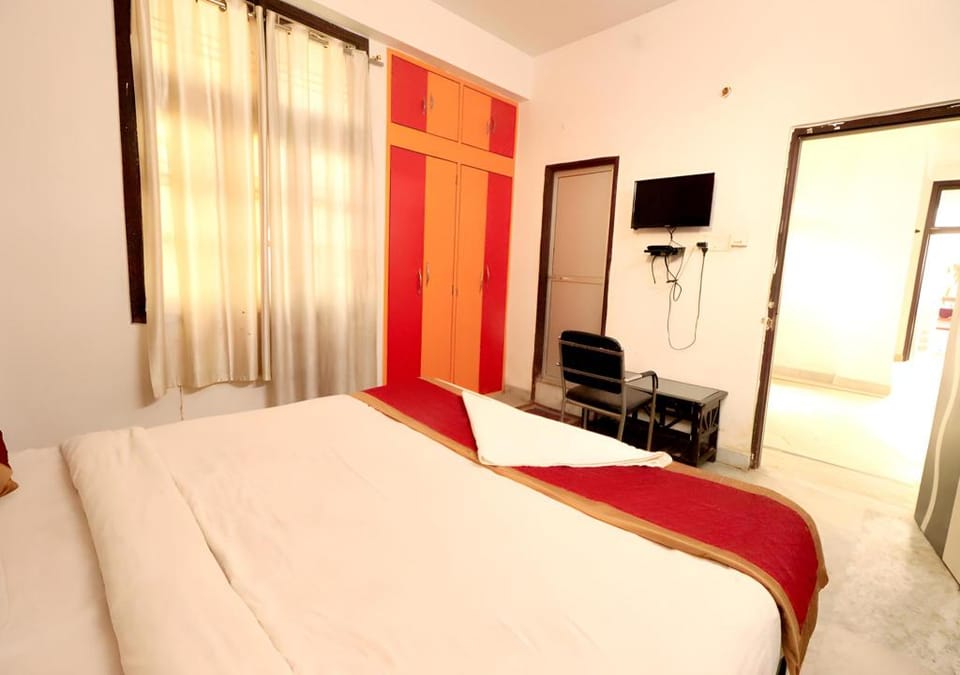 Divisha's Princess Home Hotel in India