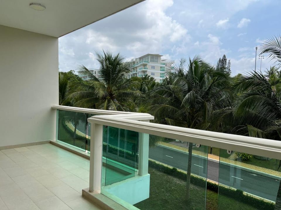 Căn Hộ Nghỉ Dưỡng Ocean Vista -F Apartment in Phan Thiet