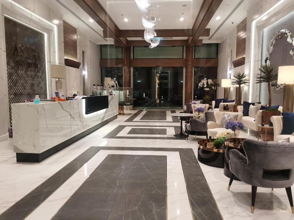 Astra sky river 全新奢华泰国最长无边泳池+素贴山美景+近古城+共享办公3床 Apartment in Chiang Mai
