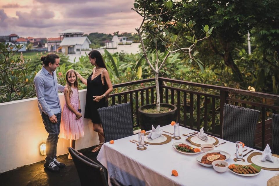 Canggu Circle Villa by Ini Vie Hospitality Hotel in North Kuta
