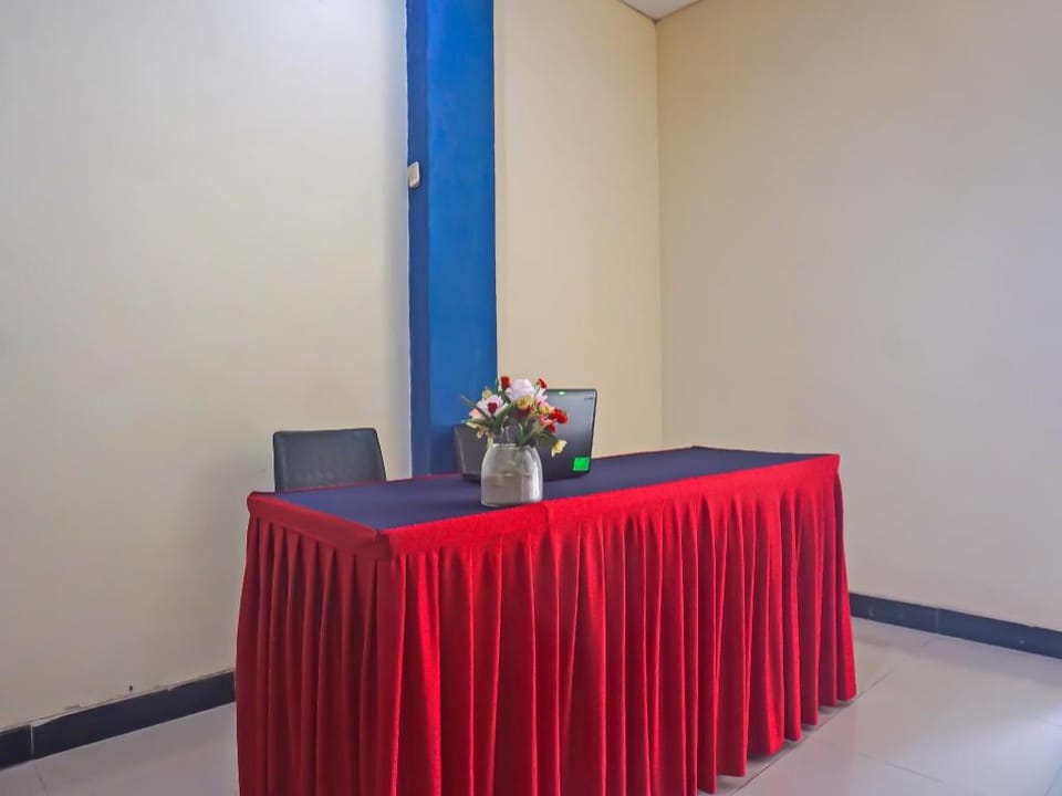 OYO 92656 Jati Residence Pulo Gadung Hotel in Jakarta