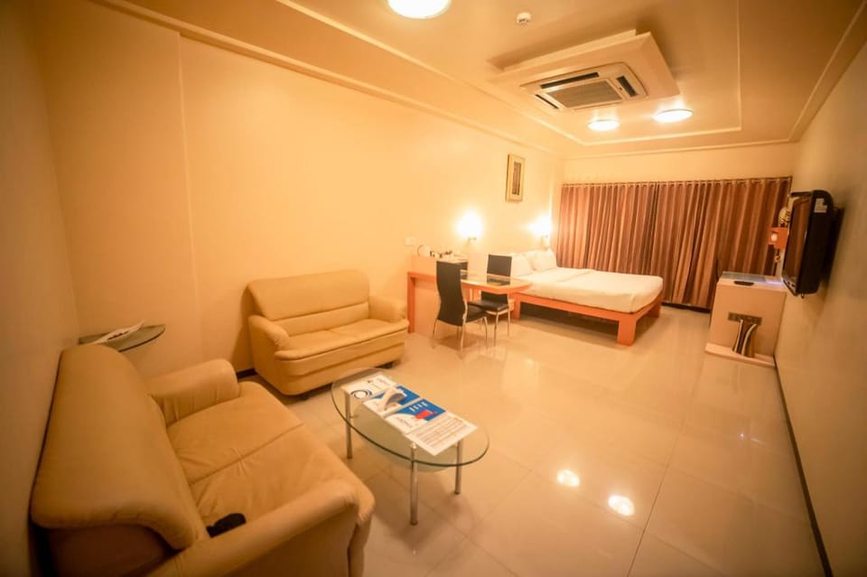 Aroma Hotel Latur - Best Hotel In Latur Hotel in Mumbai