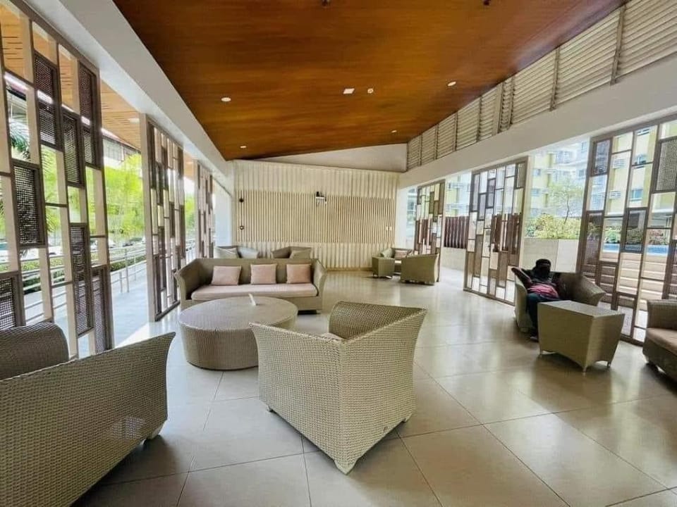 Spacious 1 BR Condo @Mesaverte Residences T2-8H Apartment in Cagayan de Oro