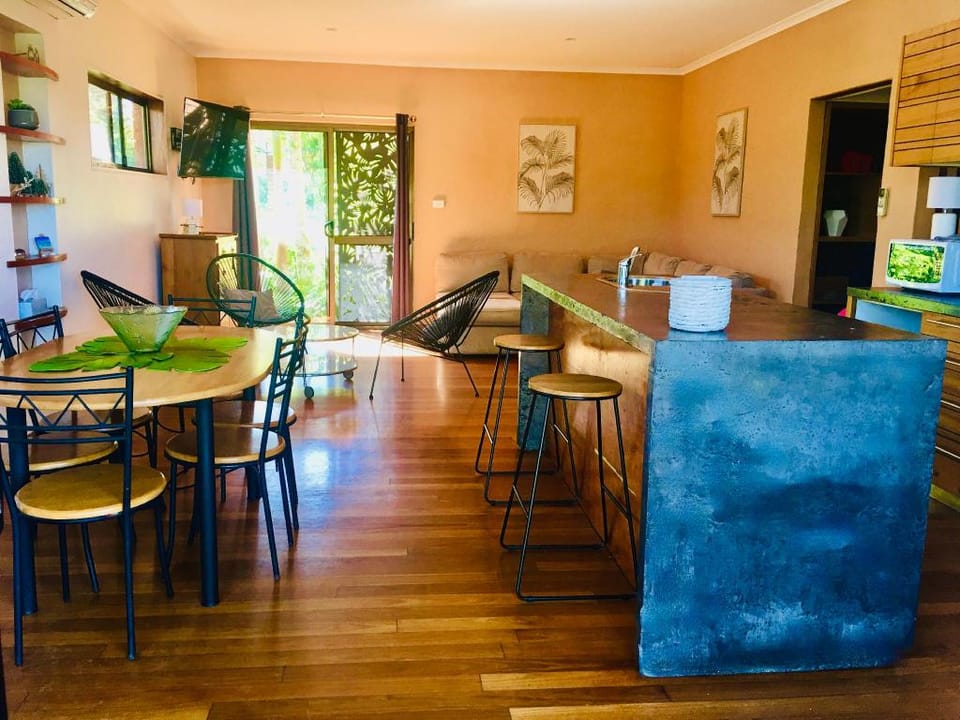 Aloha BeachBreak -Best Value in Scotts Head  Vacation rental in New South Wales