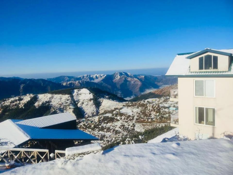 Tara Suites Naldehra Vacation rental in Himachal Pradesh