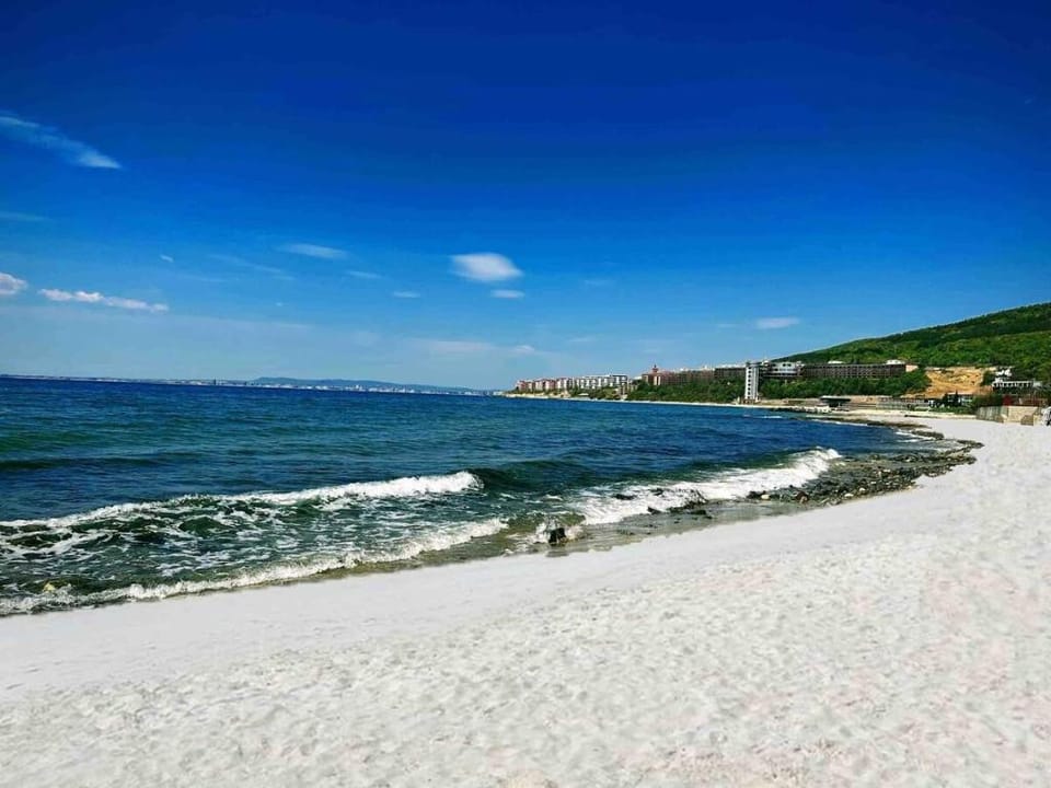 Kaki Apartment in Burgas Province