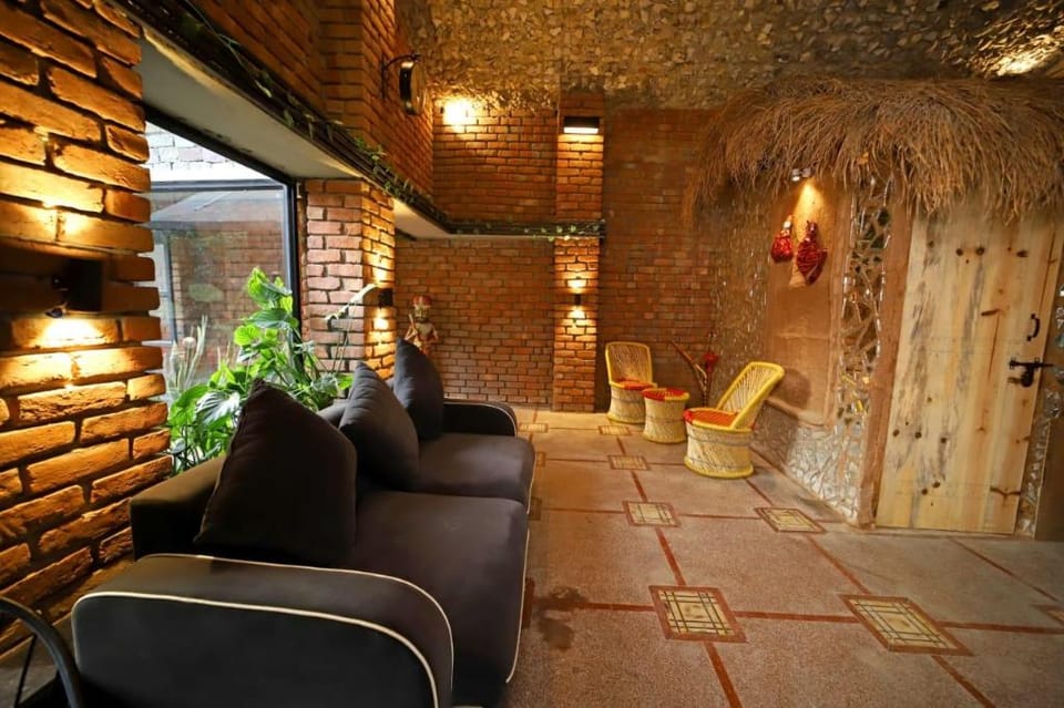 The Amaltas Villa (amidst the wild) Villa in Uttarakhand