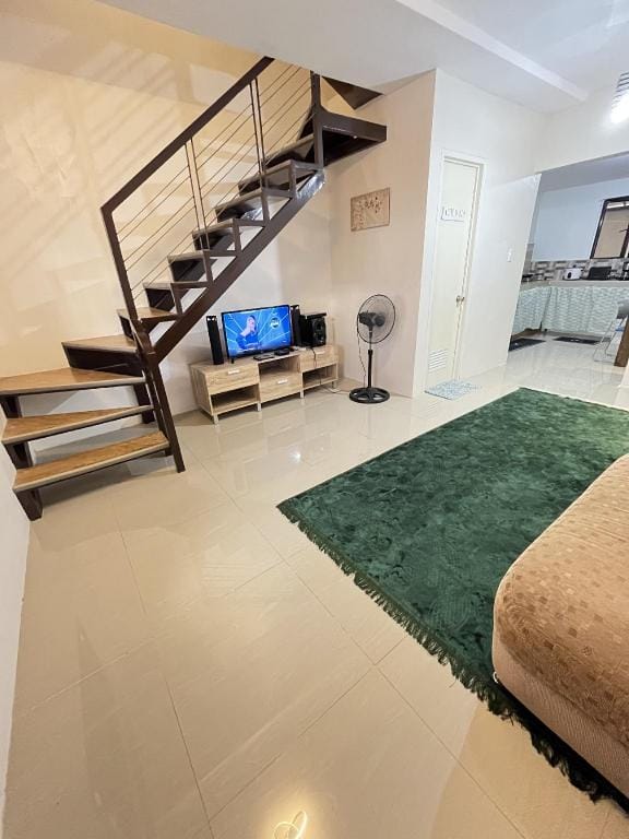 Hide out Place w/Hot Shower Vacation rental in Calabarzon
