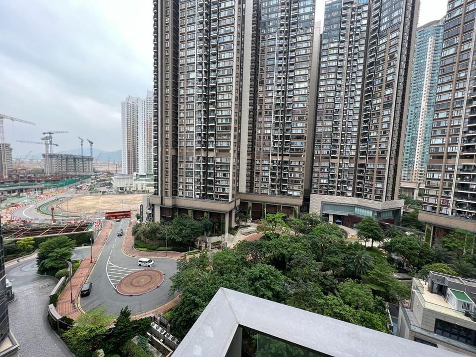 LUXURy 2 Br Flat near HK Airport Apartment in Hong Kong