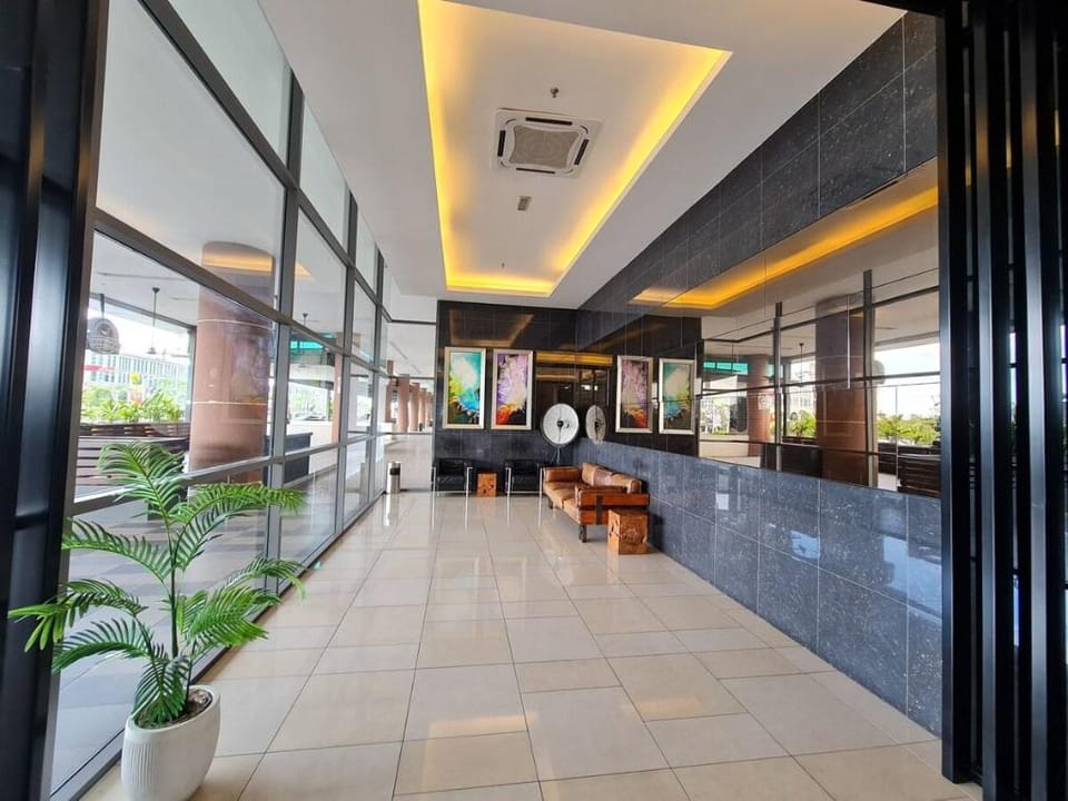 Lovely VivaMall City View with 2 Card LV10A Vacation rental in Kuching