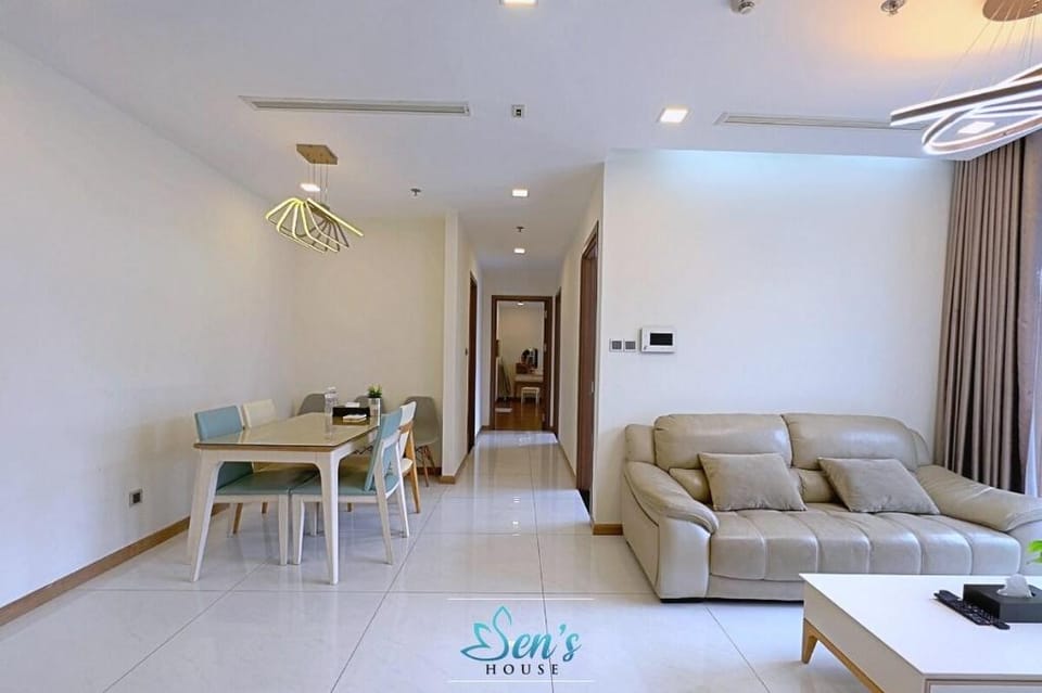 Roomy 3-BR Apartment with River View at Park 2 Apartment in Ho Chi Minh City