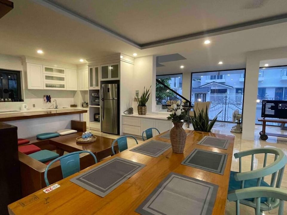 Holi Hilltop Villa  Villa in Nha Trang