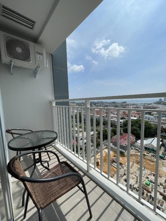 Apartment studio Citra Plaza Nagoya (sea view) Apartment in Riau Islands, Indonesia