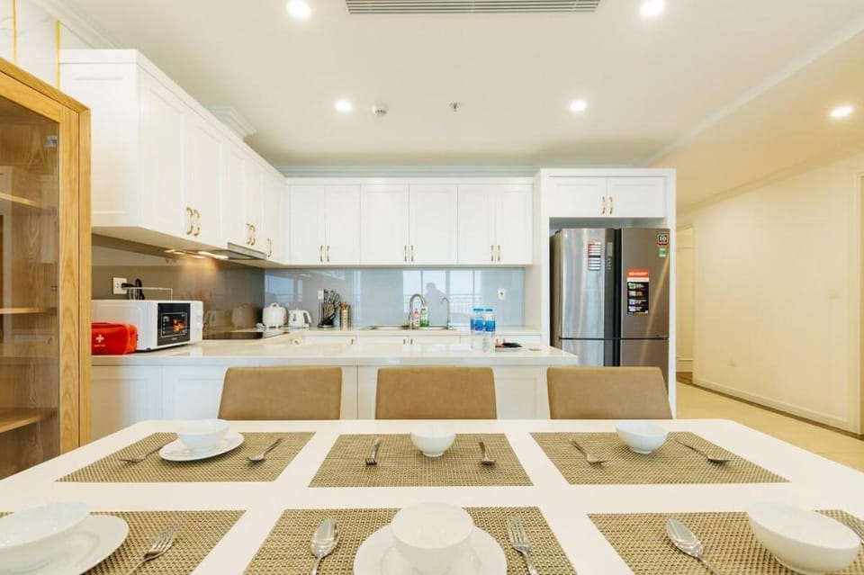 D'le roi soleil | Full Amenities|Bathtub|Lakeview Apartment in Laos
