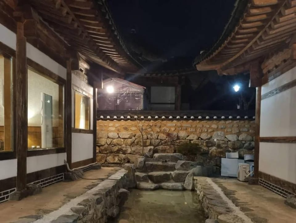 Iksan Geummagwan Private Hanok House Bed and Breakfast in South Korea